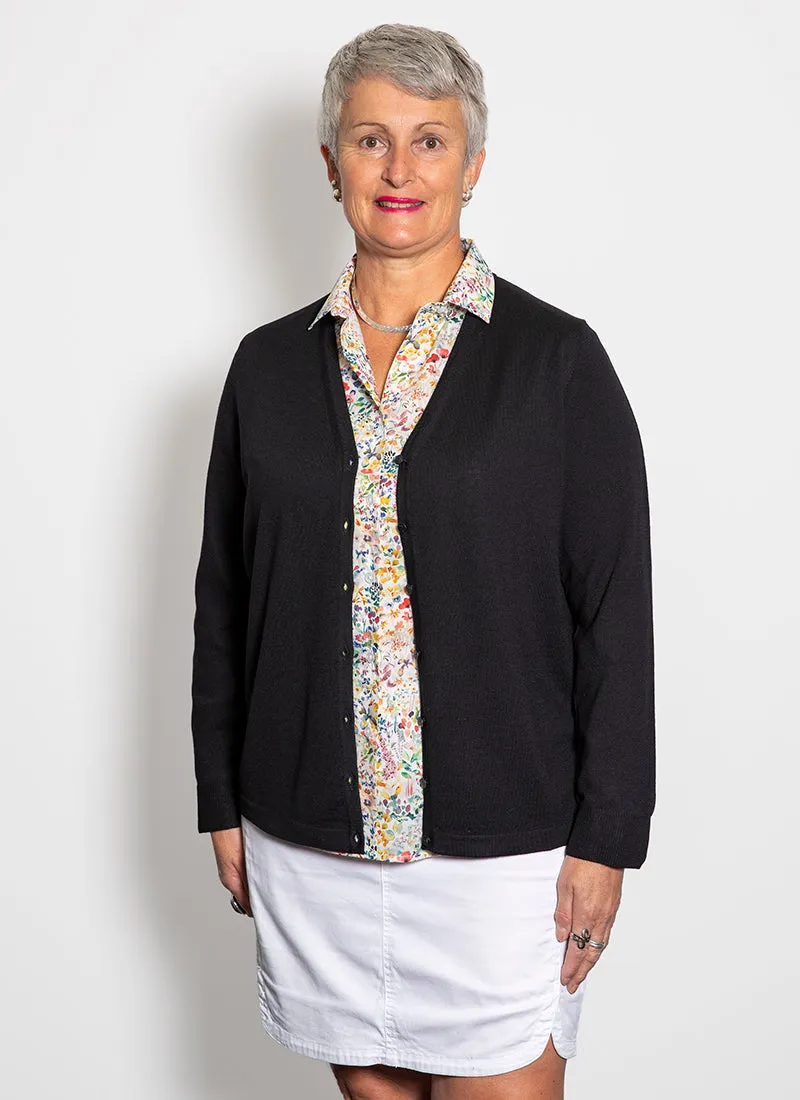 Classic Merino V Cardigan