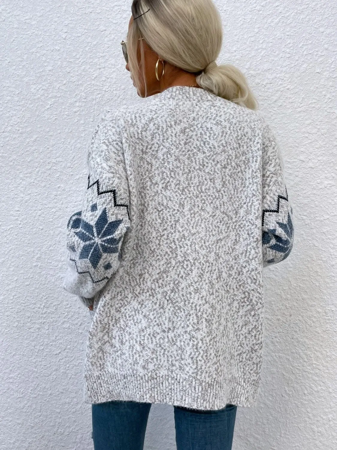 Heathered pocketed cardigan - soft & stylish