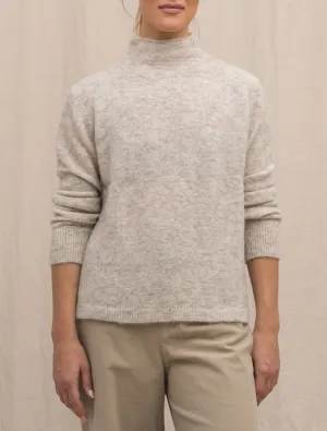 Knitted Alpaca Mockneck Beige