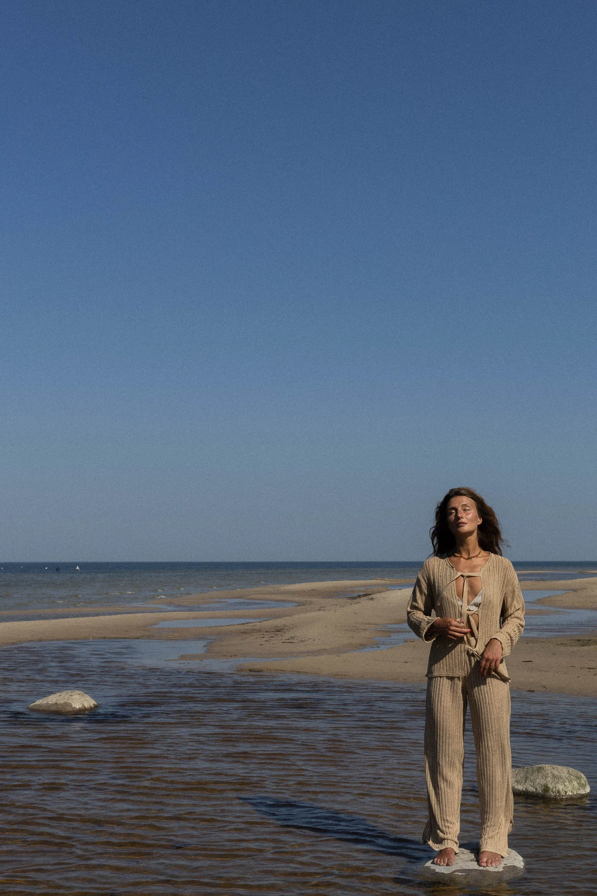 Sole 100% Linen Cardigan Sand