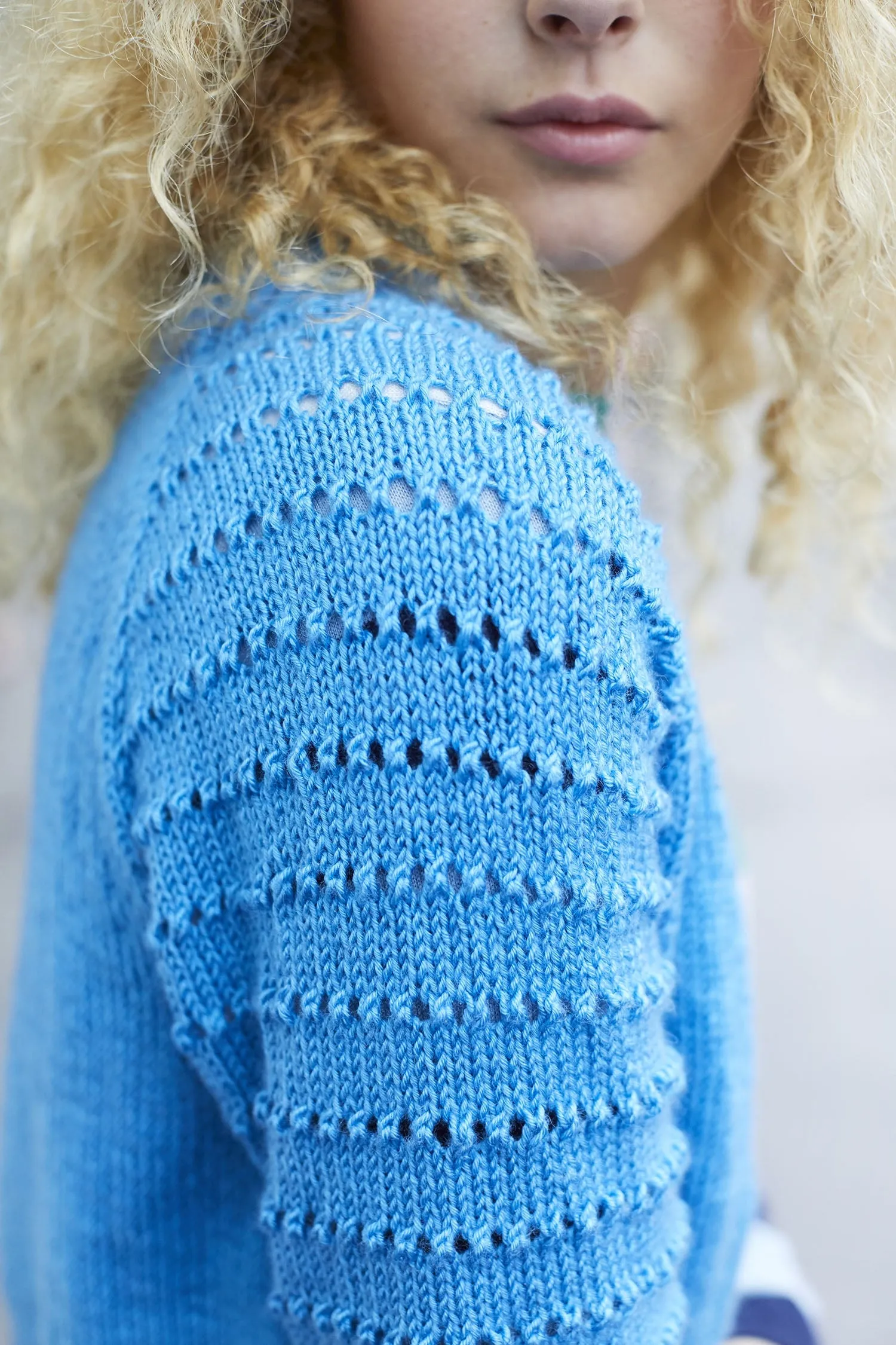Top Down Cropped Cardigan (Knit)