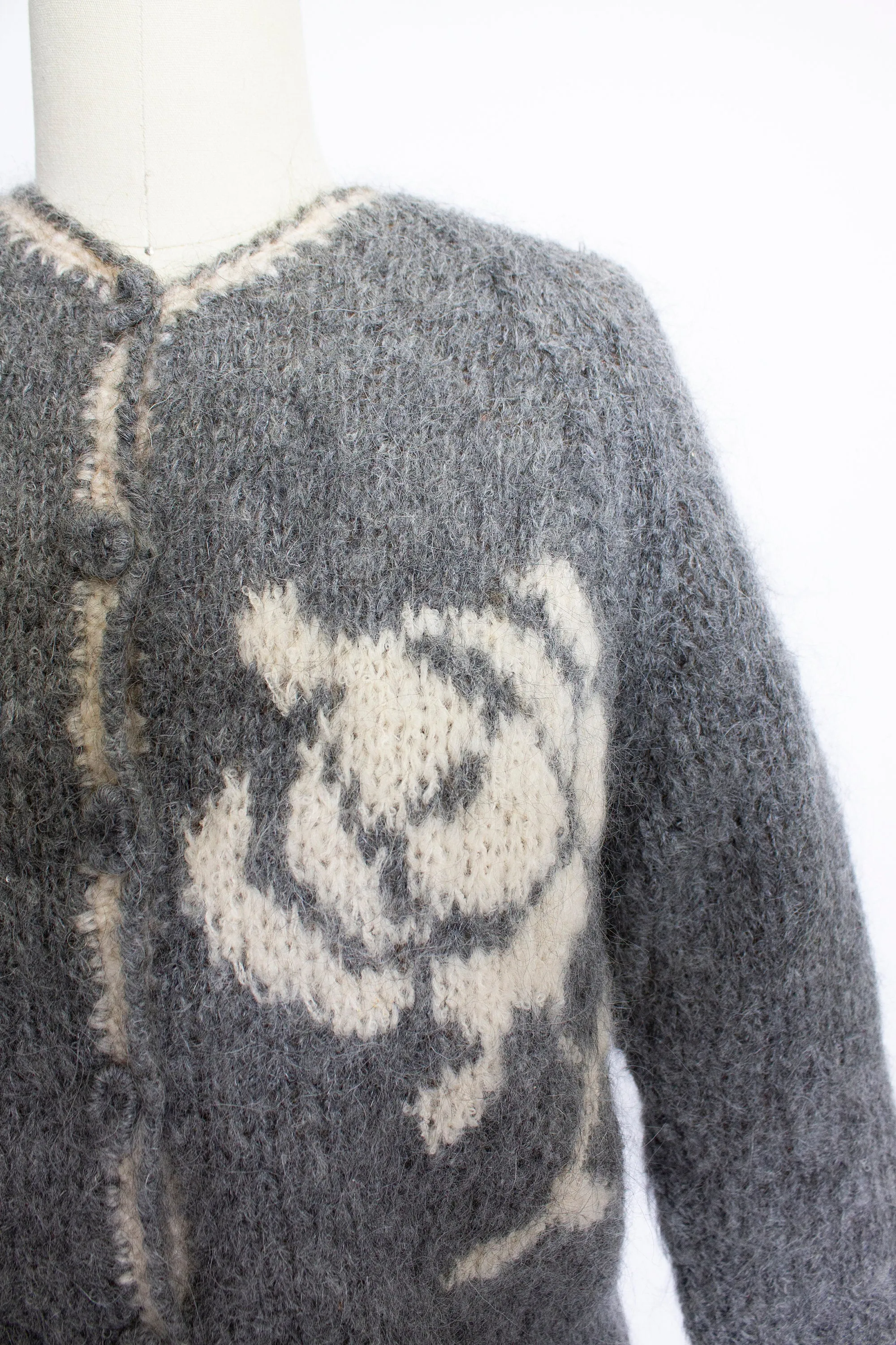 Vintage 1950s Sweater Italian Hand Knit Wool Mohair Gray Rose Cardigan Small