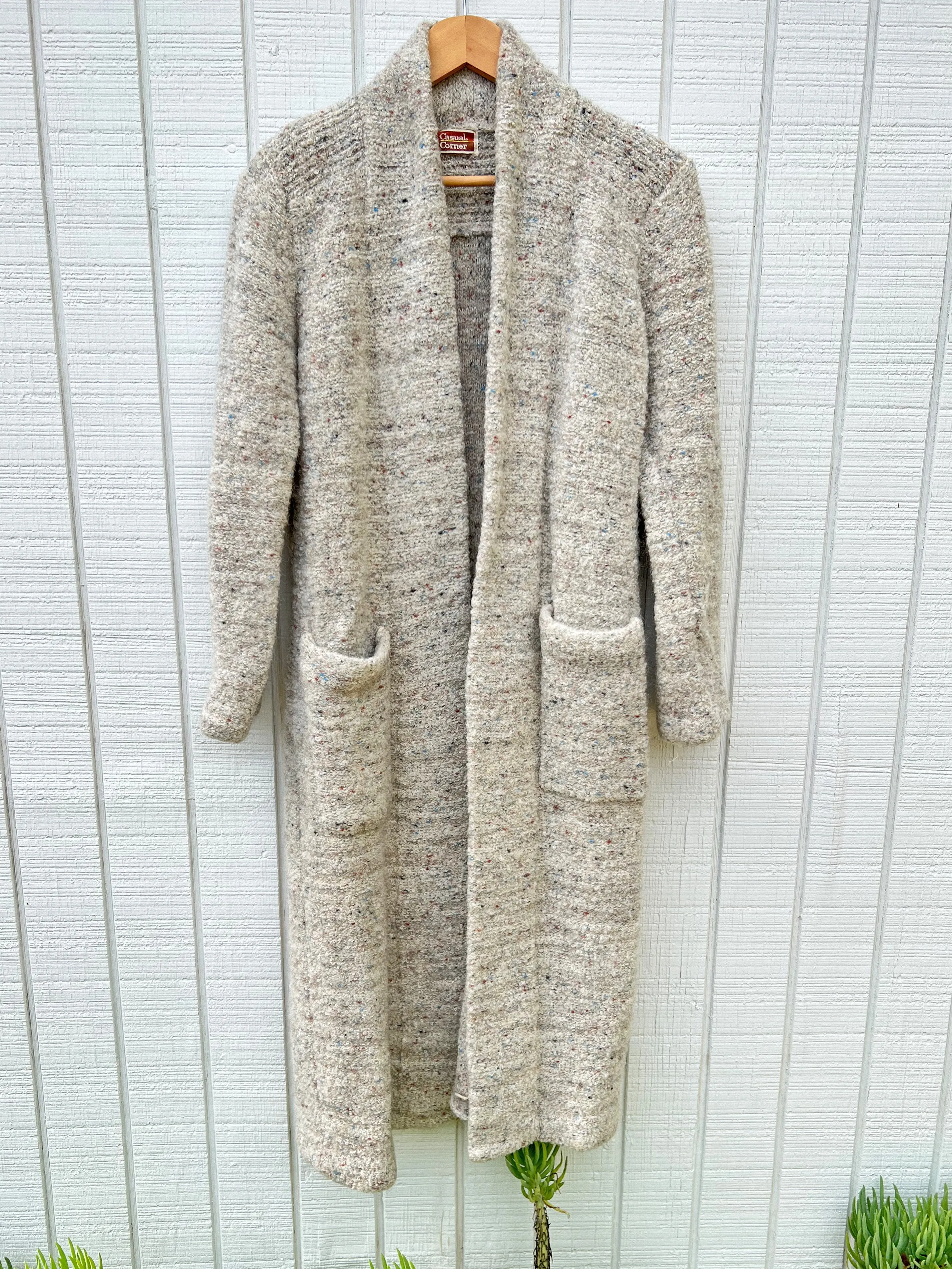 VINTAGE: '90s Long Oatmeal Cardigan