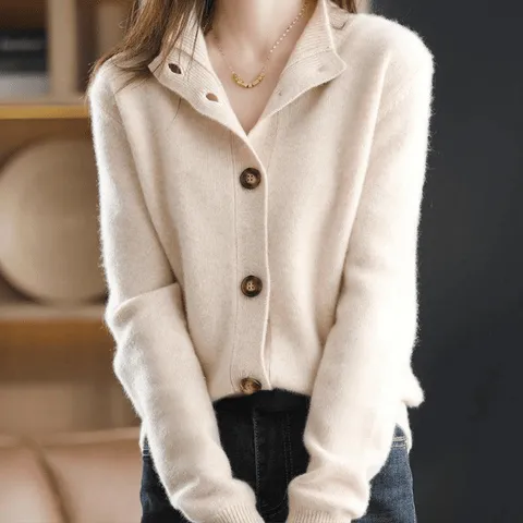 Women's Cozy Collar Knitted Cardigan with Buttons | Ideal for All Seasons