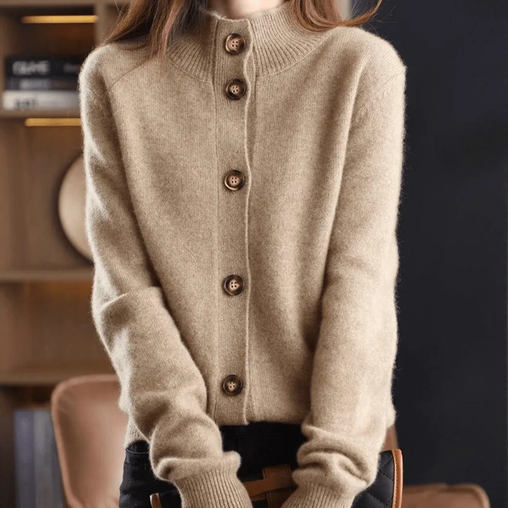 Women's Cozy Collar Knitted Cardigan with Buttons | Ideal for All Seasons